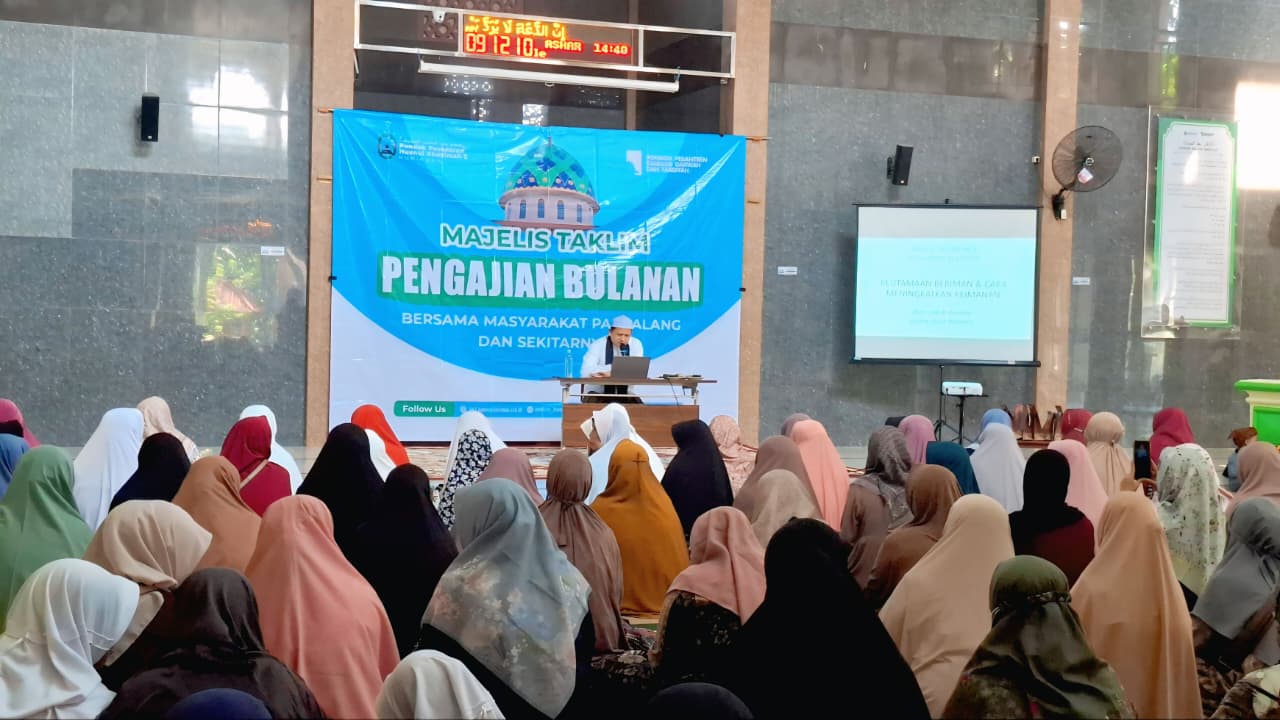 Rahasia Iman Istiqomah: KH. Jajang Aisyul Muzakki Bongkar Kiatnya di Pengajian Husnul Khotimah 2 Kuningan