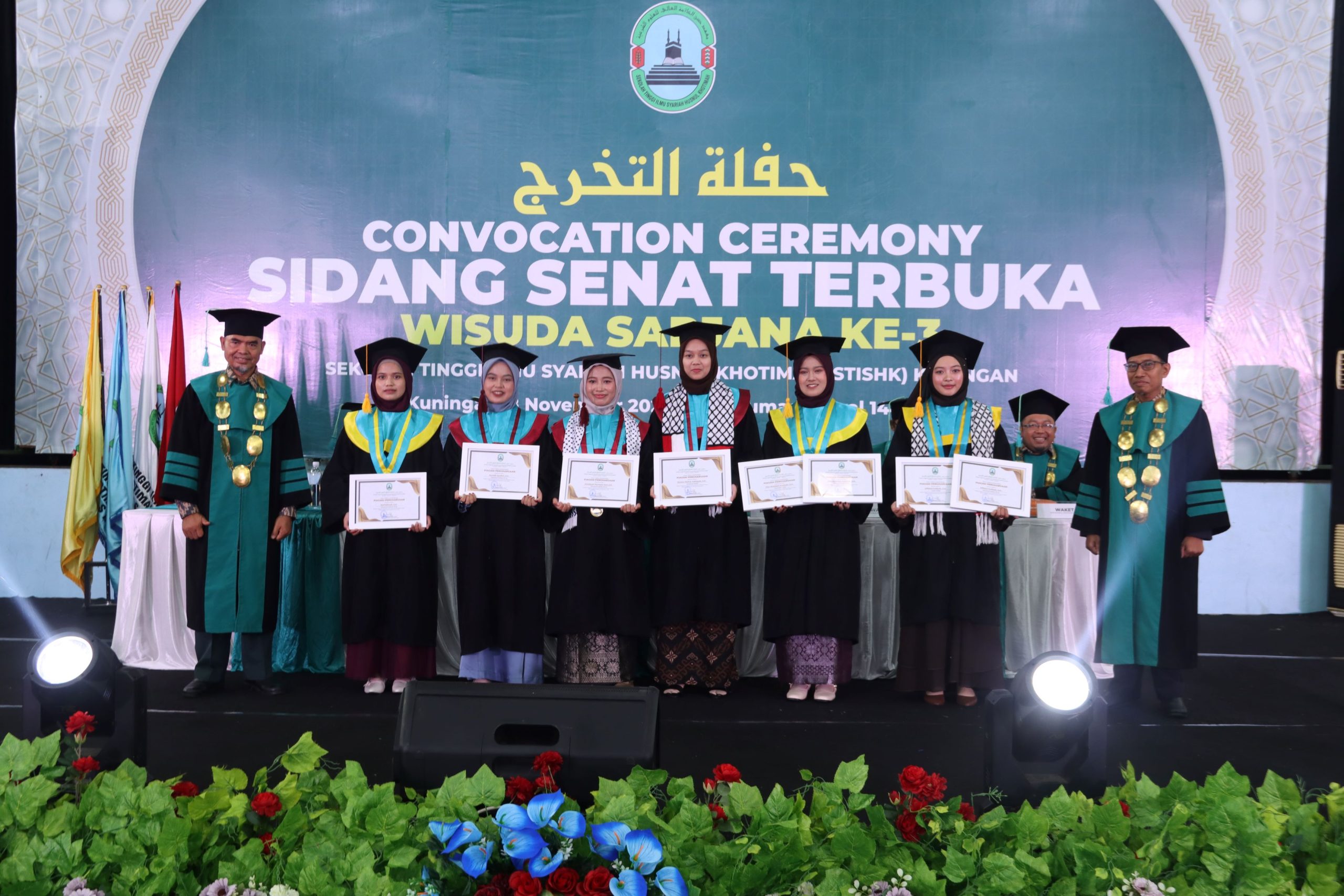 STISHK Kuningan Gelar Wisuda Sarjana ke-3: Teguhkan Kompas Moral dalam Pendidikan STISHK Kuningan Gelar Wisuda Sarjana ke-3: Teguhkan Kompas Moral dalam Pendidikan