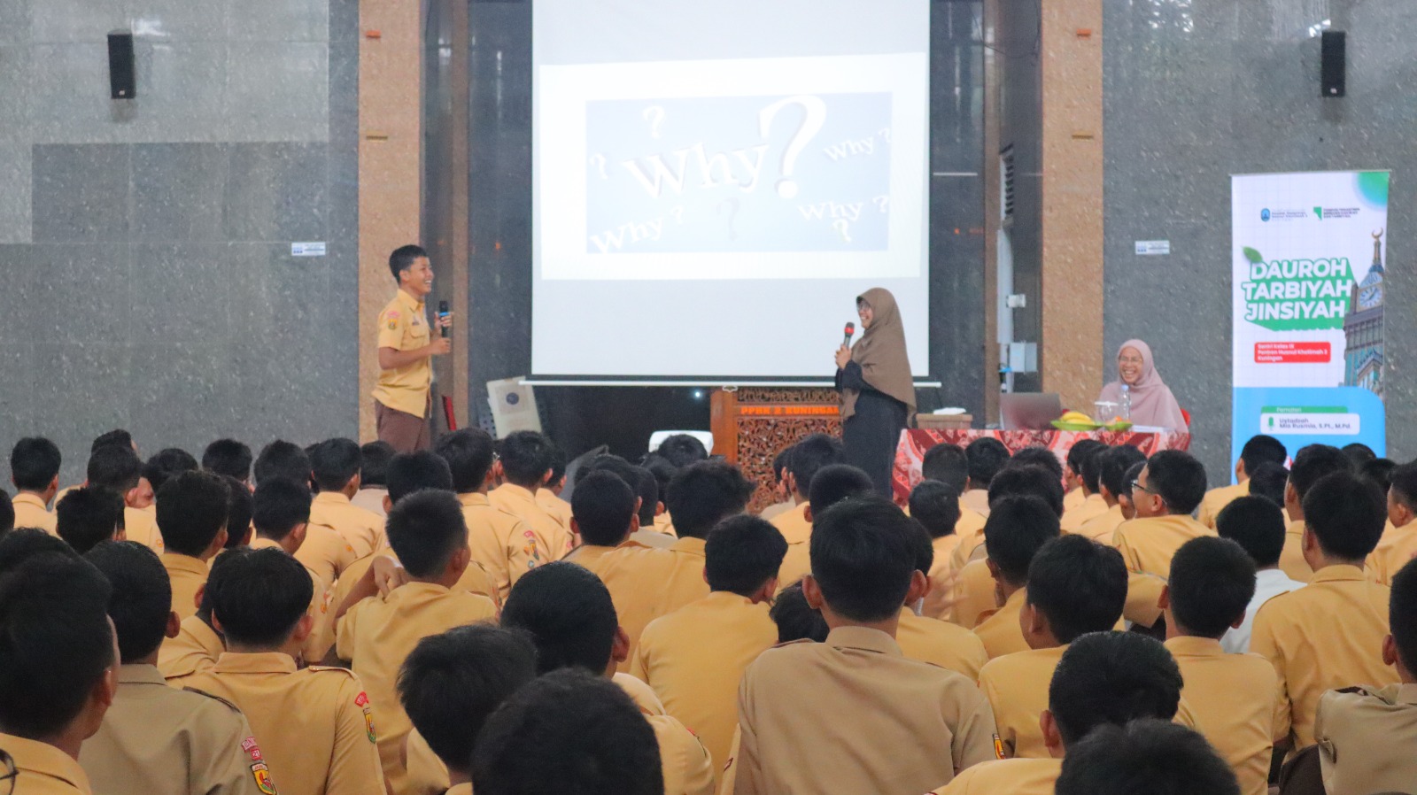 Dauroh Jinsiyah HK2: Menjaga Kehormatan dan Adab Interaksi Dauroh Jinsiyah HK2: Menjaga Kehormatan dan Adab Interaksi