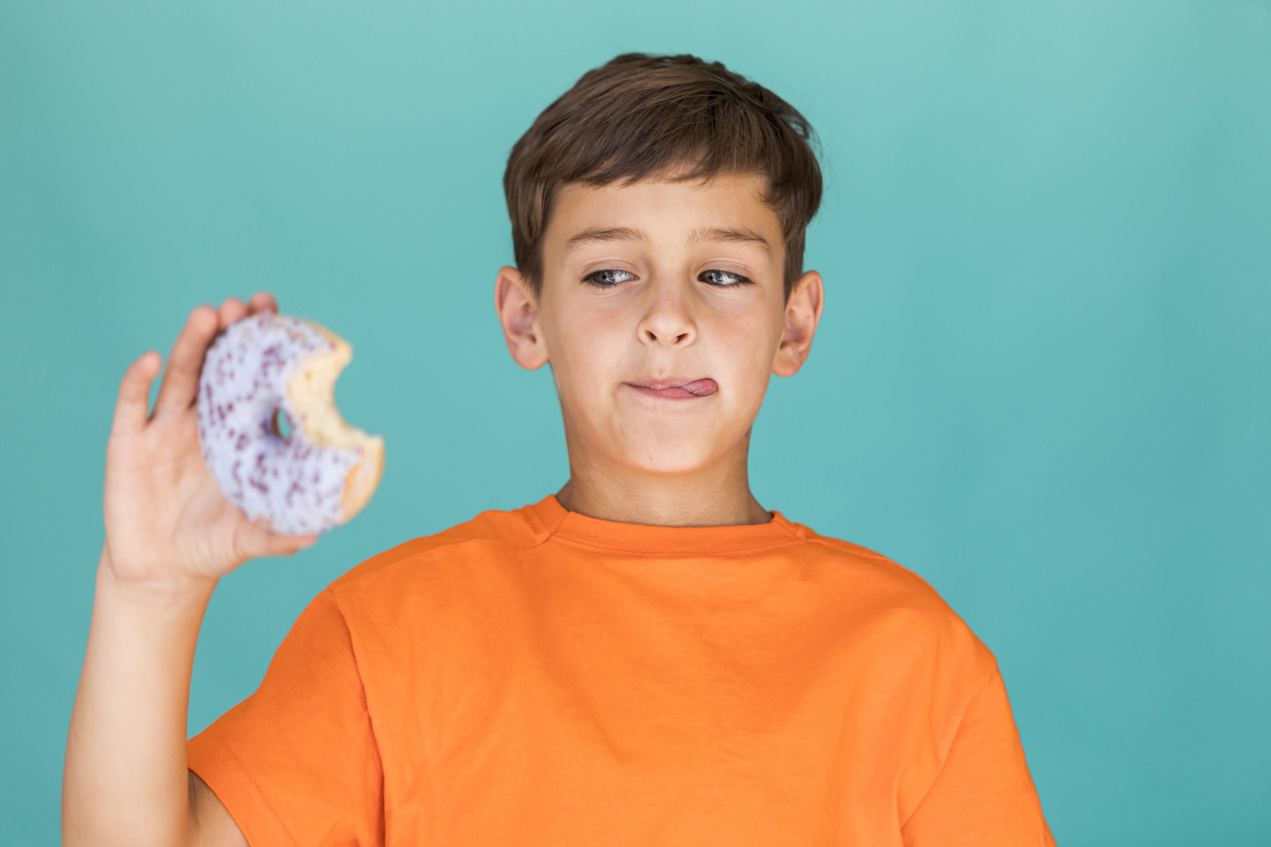 ASUPAN GULA BERLEBIHAN MENGGANGGU POLA MAKAN NORMAL
