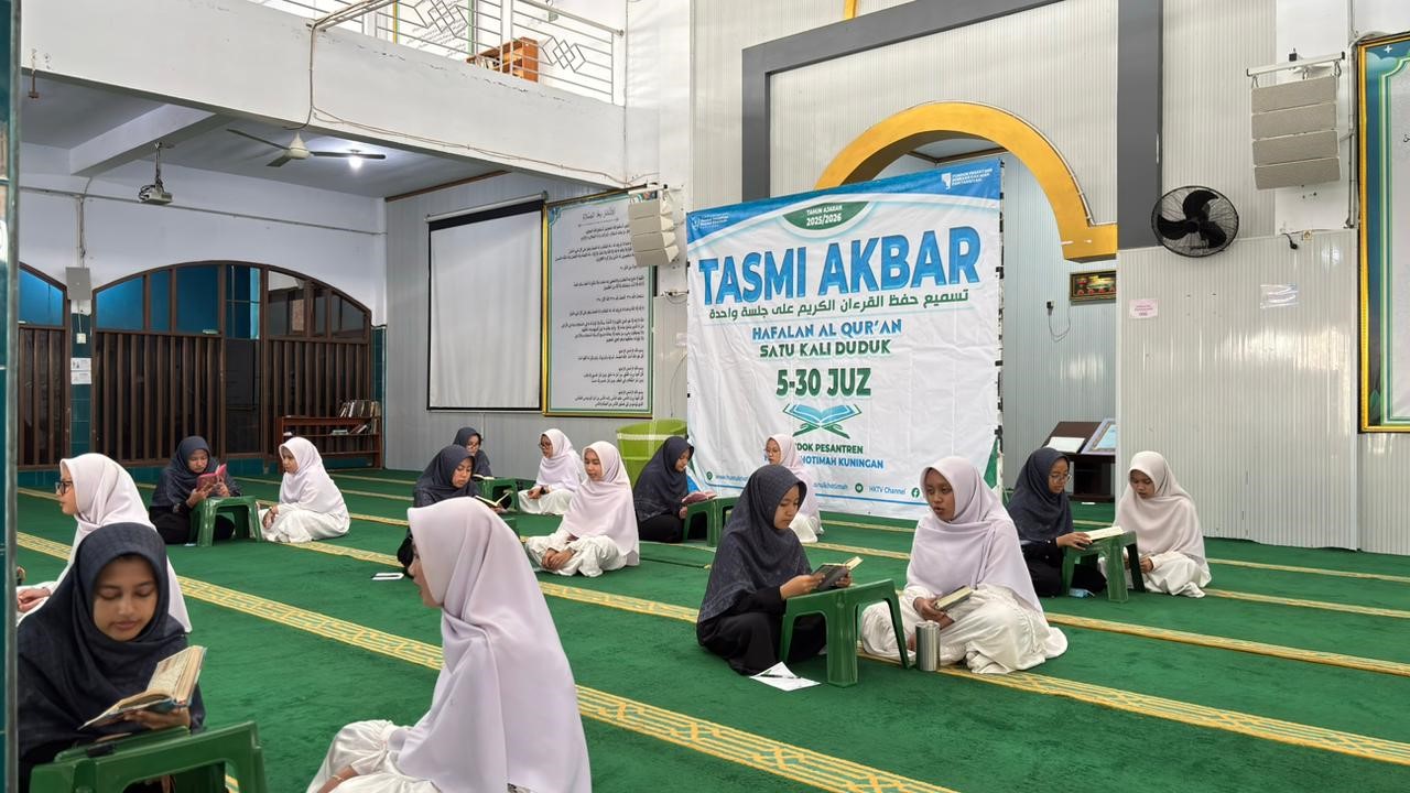 Tasmi Akbar, Santri HK Tuntaskan Hafalan Al-Qur’an 30 Juz Sekali Duduk