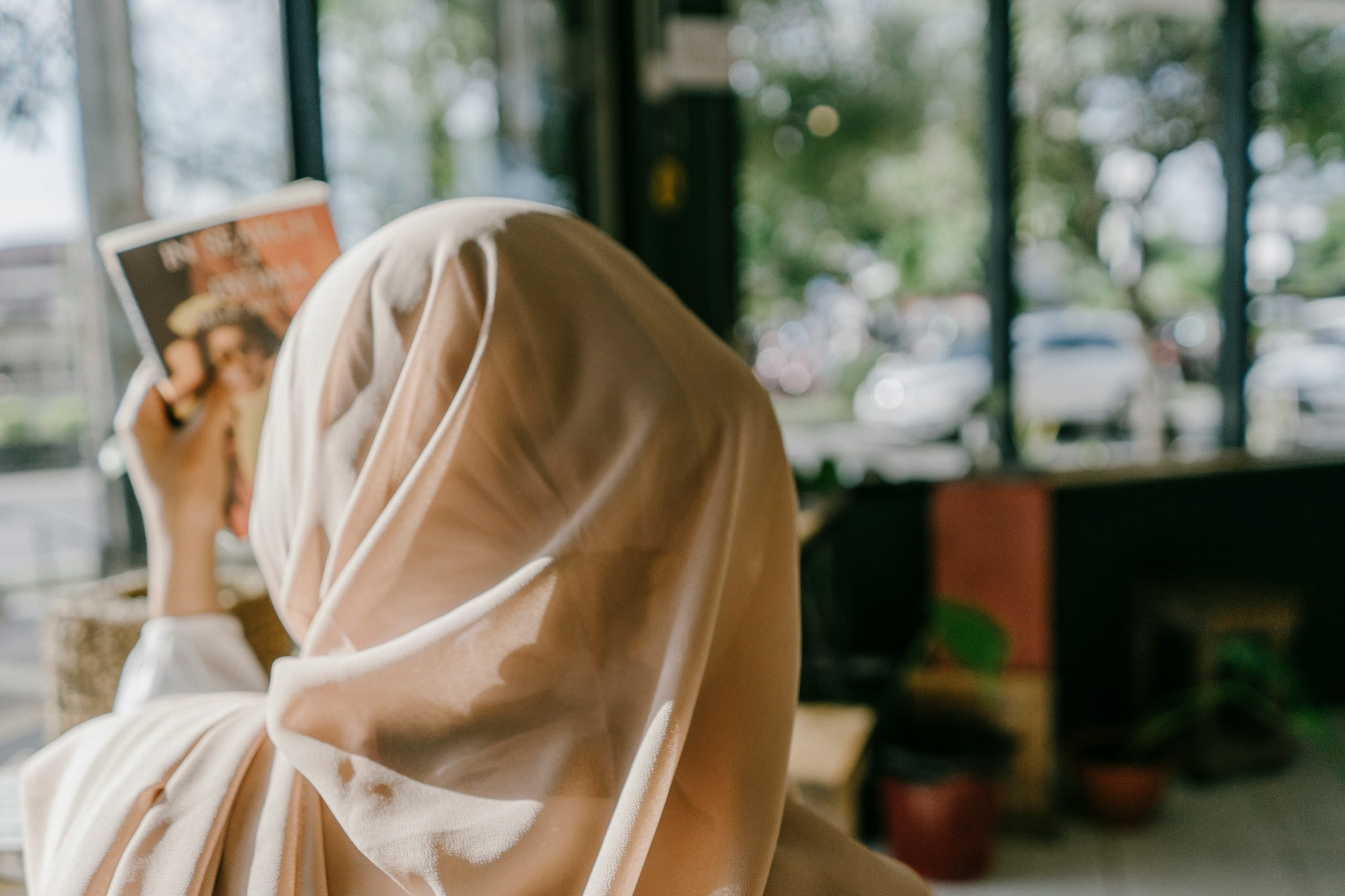 Menjadi Muslimah yang Terus Bertumbuh