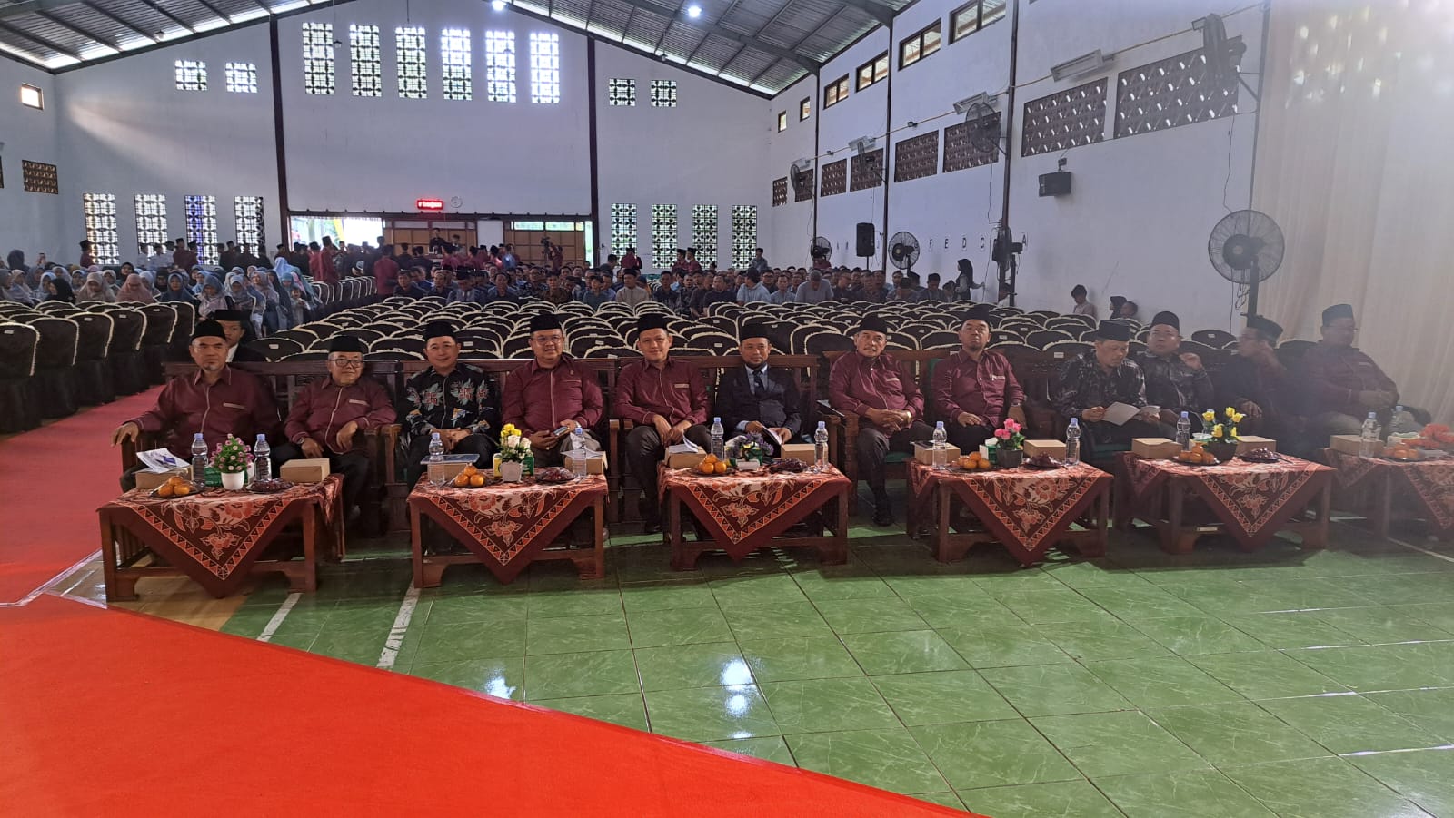 Kekompakan Pengurus dan Anggota Pengurus YHK Warnai Acara Tarqiyatul Marhalah Santri Kelas 9 MTs Husnul Khotimah 2 Pancalang