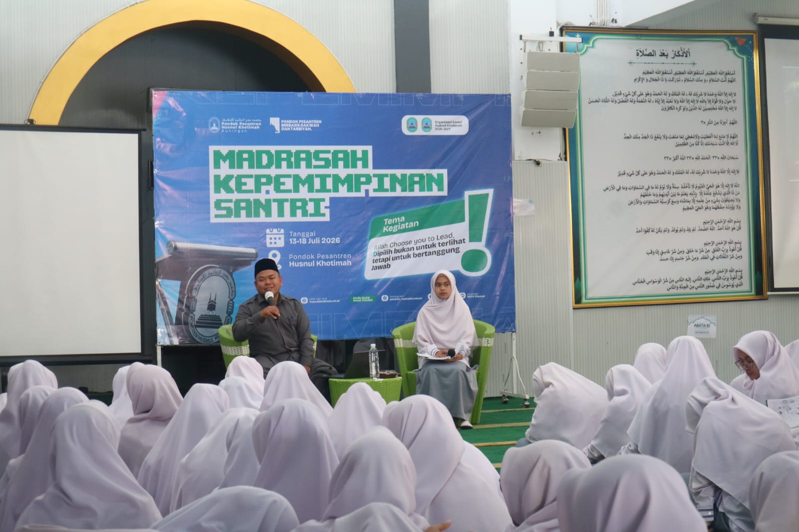 LDKS OSHK Putri: Kiai Mulyadin Ajak Calon Pengurus Meneladani Nusaibah, Sang Perisai Rasulullah LDKS OSHK Putri: Kiai Mulyadin Ajak Calon Pengurus Meneladani Nusaibah, Sang Perisai Rasulullah