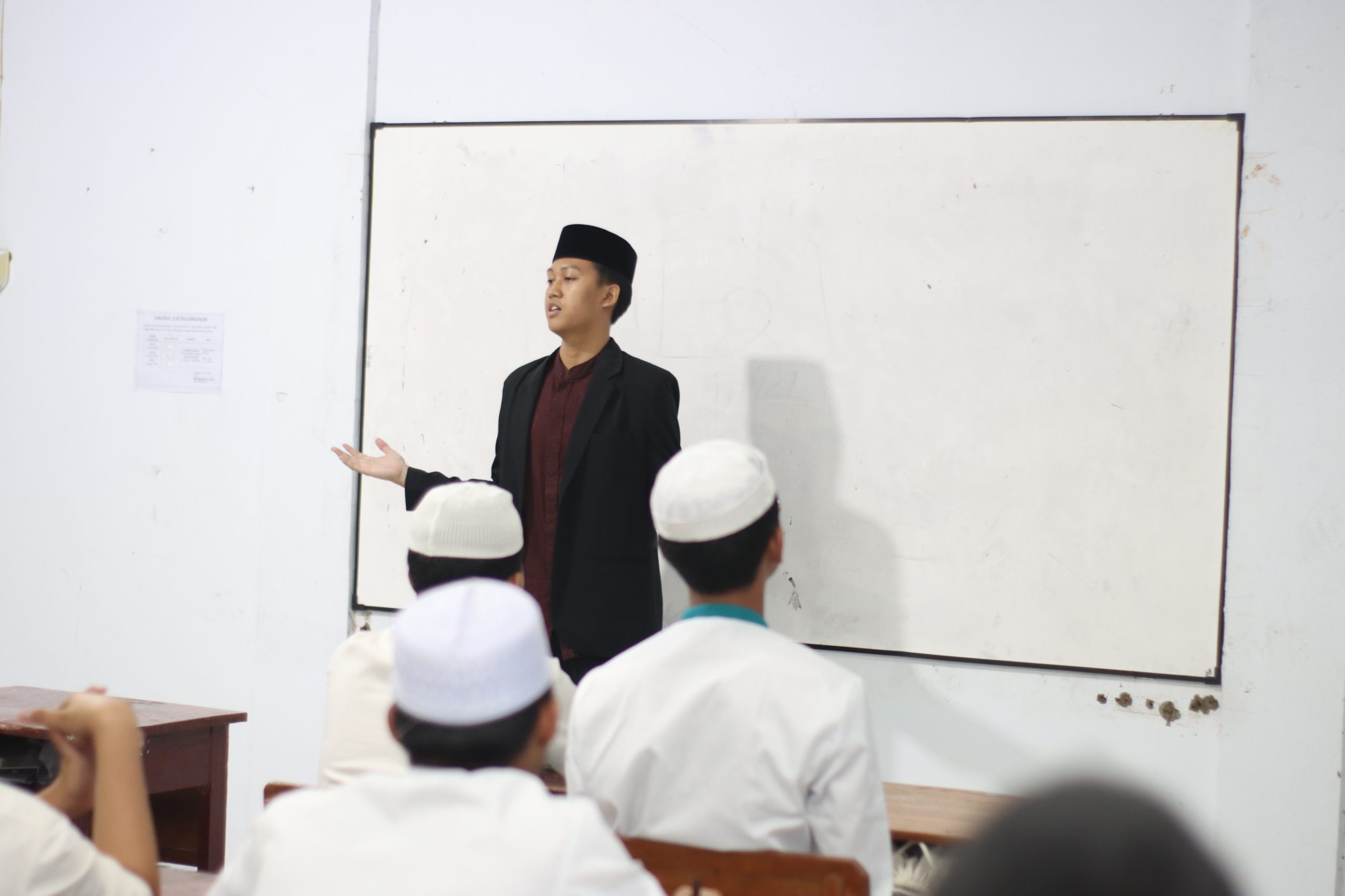 Santri Berani Mandiri Santri Berani Mandiri