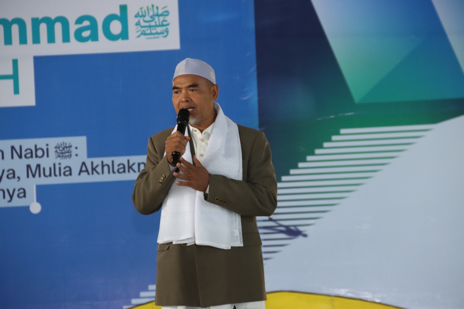 Semarak Maulid Nabi 1448 H di Husnul Khotimah: Pesan Cinta Rasulullah dan Inspirasi “Strong Why” bagi Santri Semarak Maulid Nabi 1448 H di Husnul Khotimah: Pesan Cinta Rasulullah dan Inspirasi “Strong Why” bagi Santri
