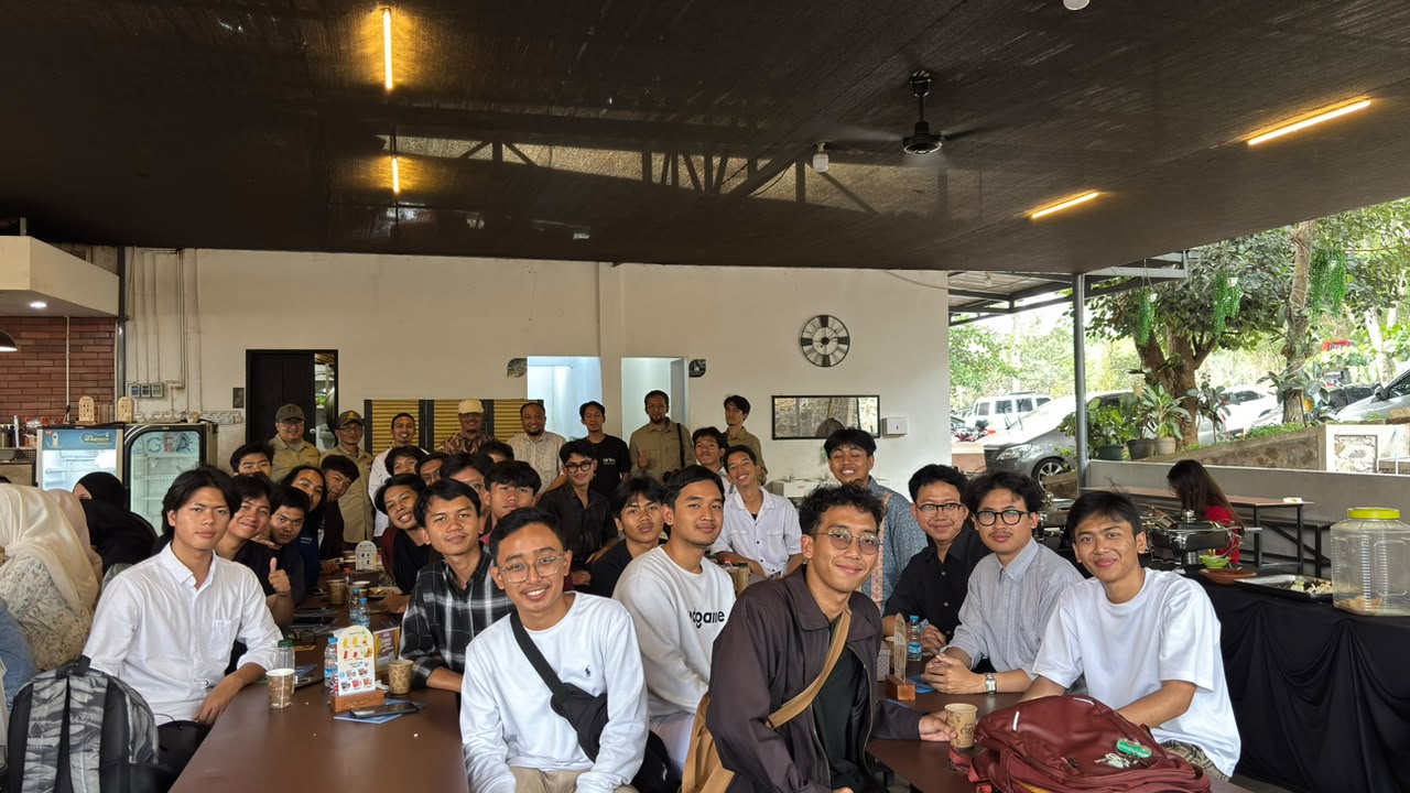 Divisi Huda Sapa Alumni Husnul Khotimah di Jatinangor Divisi Huda Sapa Alumni Husnul Khotimah di Jatinangor