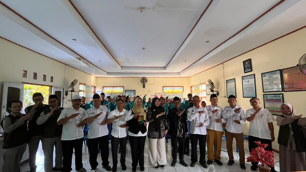 Wakil Bupati Kuningan Tutup KPM STISHK 2026 di Kecamatan Kalimanggis: Dorong Mahasiswa Hadirkan Ilmu yang Bermanfaat bagi Masyarakat Wakil Bupati Kuningan Tutup KPM STISHK 2026 di Kecamatan Kalimanggis: Dorong Mahasiswa Hadirkan Ilmu yang Bermanfaat bagi Masyarakat